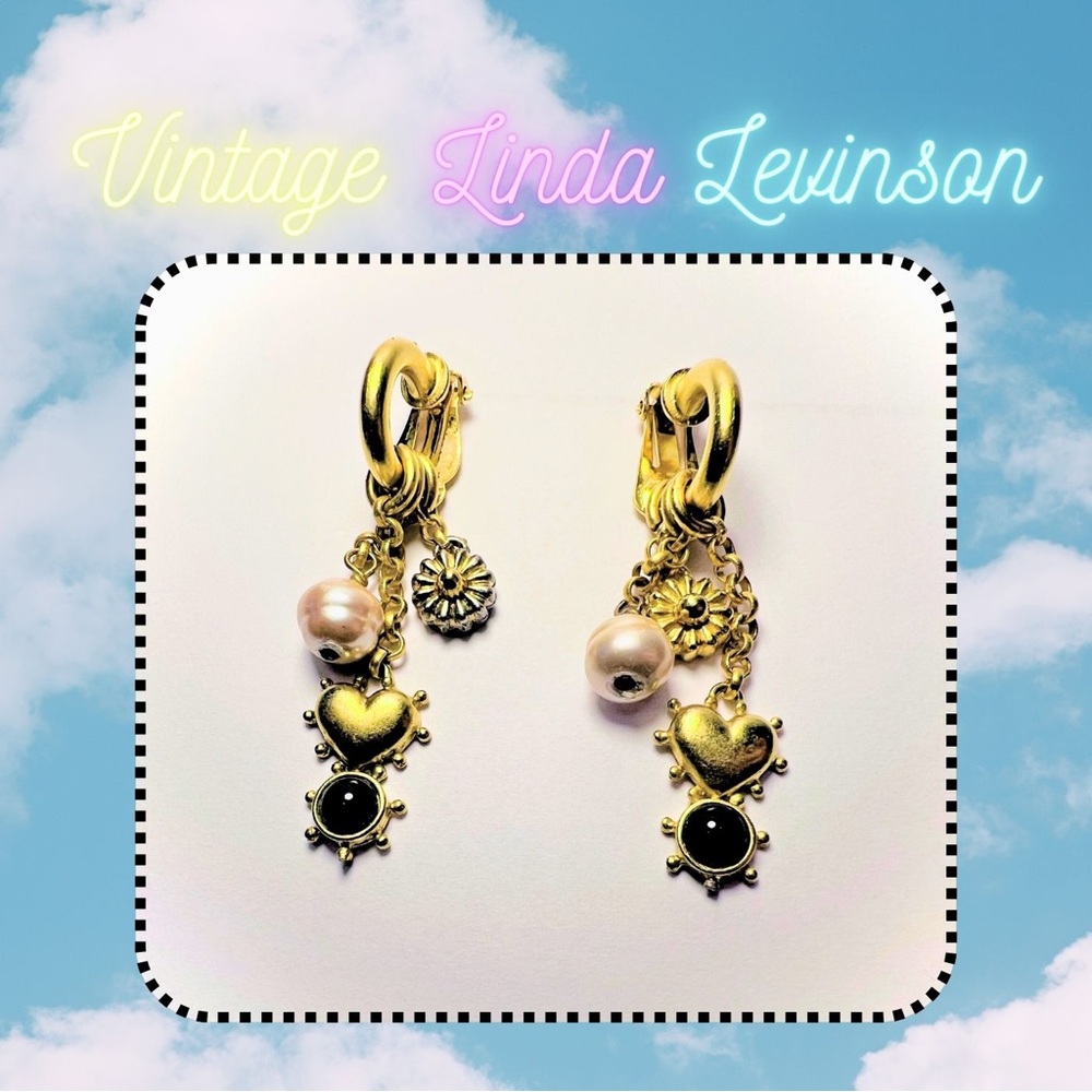 Vintage Linda Levinson Clip On Earrings - Betsy Johnson - Cute Vintage Earrings
